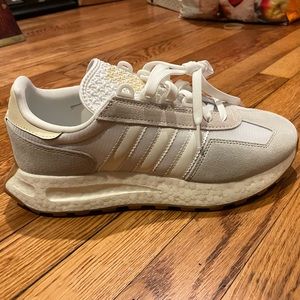 Adidas Retropy E5 Women's Sneakers Brand New!